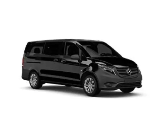 Mercedes Vito Tourer &agrave; louer &agrave; l'a&eacute;roport de Marseille-Provence